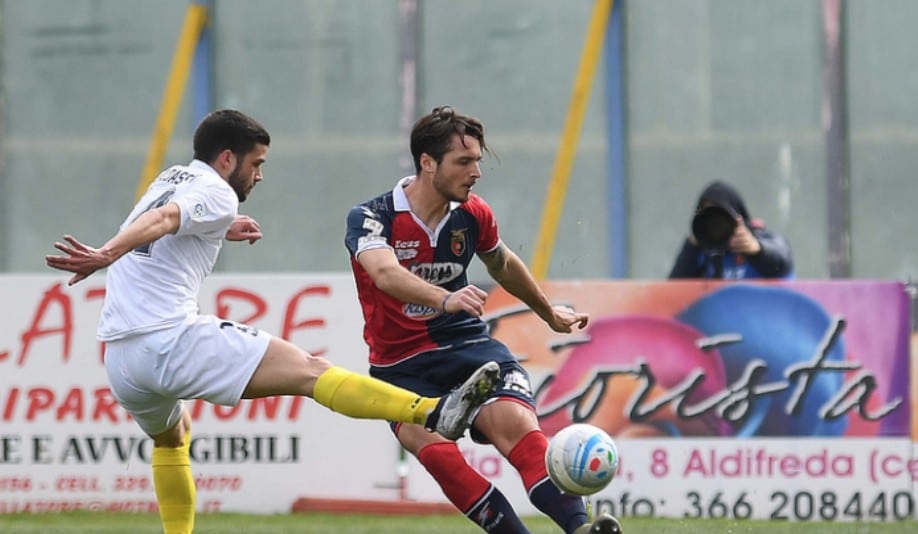 I gialloblù battono la Casertana 4-3. Play-off vicini