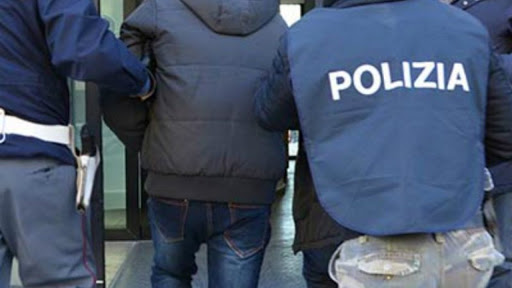 arresto polizia maddaloni