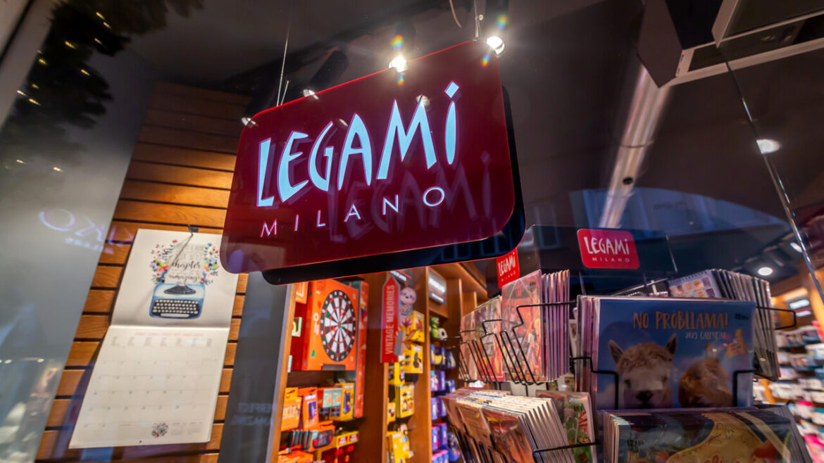 Legami Milano apre al Centro Commerciale Campania a Marcianise