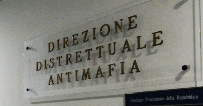 Sanitopoli: 29 indagati tra politici, imprenditori, faccendieri ed ex camorristi.